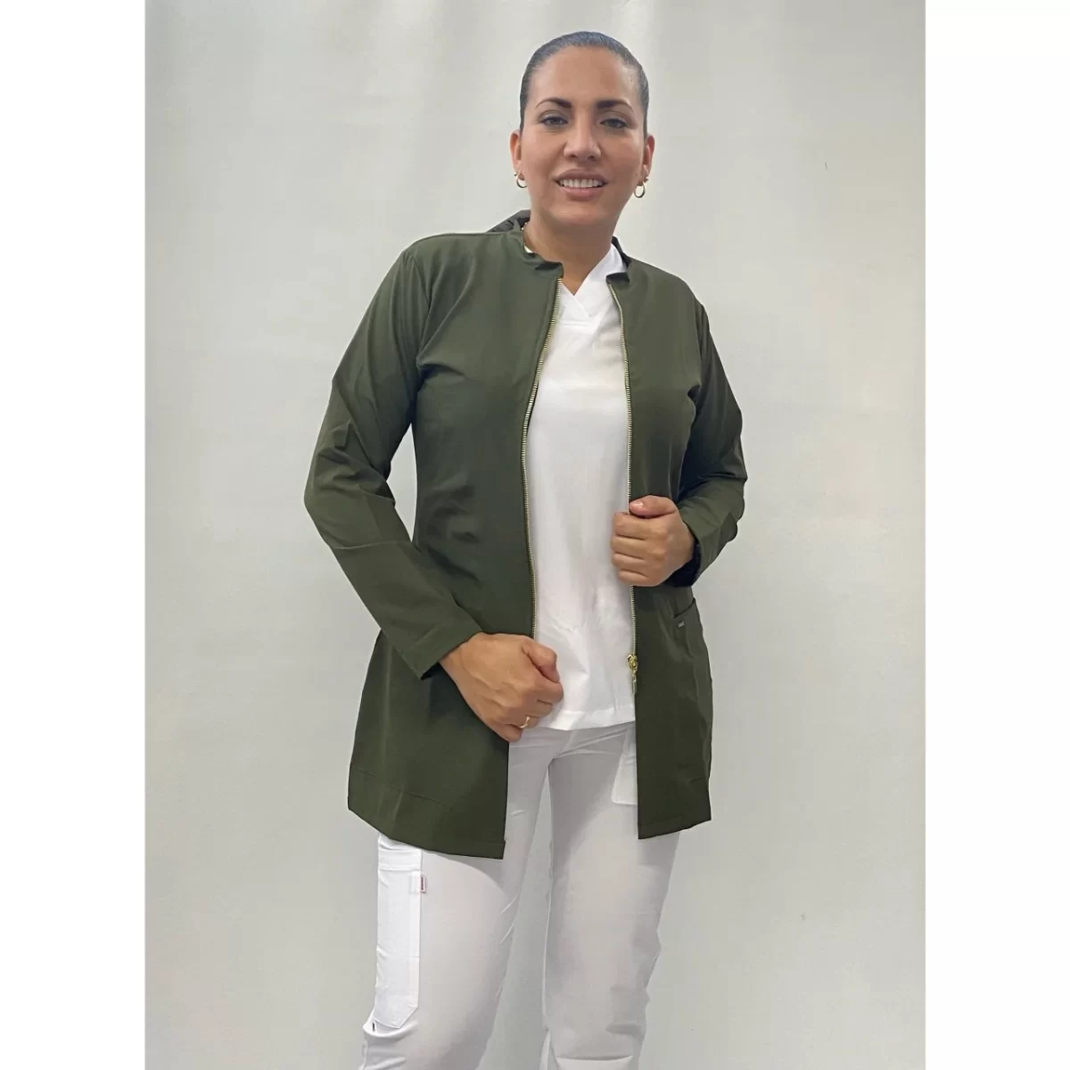 Bata Clásica - Image 3